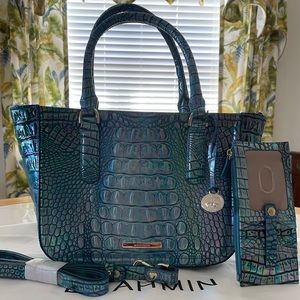 Brahmin Small Ashlee & Credit Card Wallet